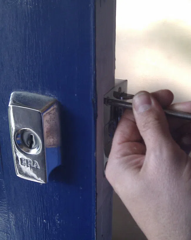 Lock Locksmith Tech Rowlett, TX 972-512-6390 - locksmith-service